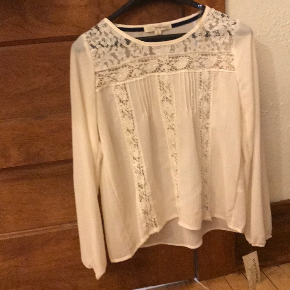 Ivory Lace Top NWT